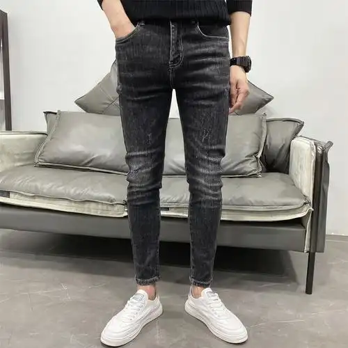 秋季新款黑灰灰色舒适弹力男士牛仔裤潮流修身牛仔裤