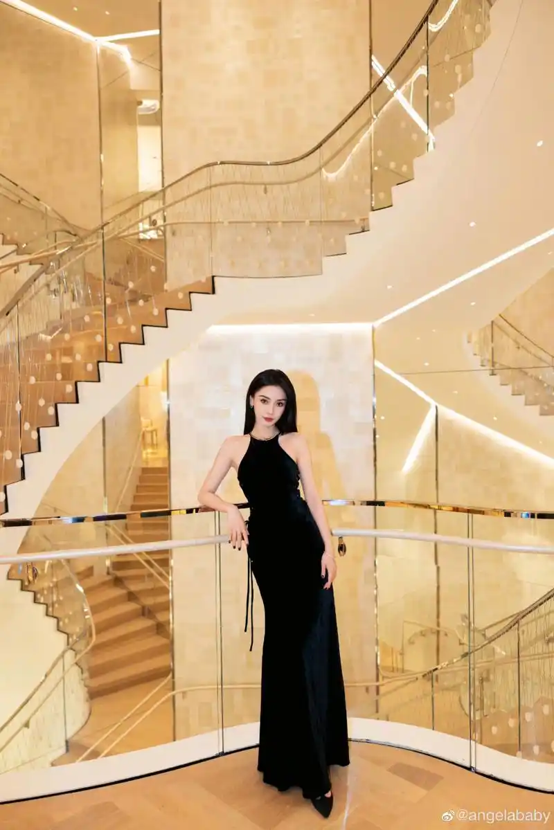 杨颖  高跟凉鞋美腿