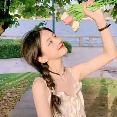 笑起来很治愈的小清新甜妹头像 温暖阳光的笑容灿烂治愈系女头