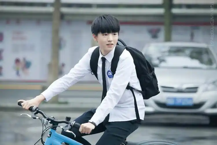 王俊凯# #tfboys王俊凯# #tfboys#160316 超少年密码拍摄cr:初春