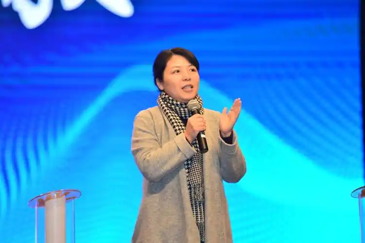 西安市铁一中学名校 暨西安铁一中第十二届科技节精彩开幕