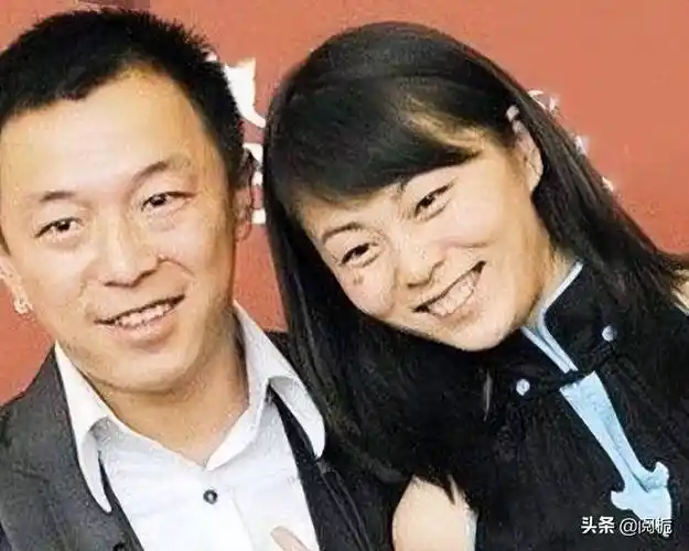 "影帝"黄渤:本想做歌手,却误打误撞站到影帝领奖台_高虎_小欧_青岛