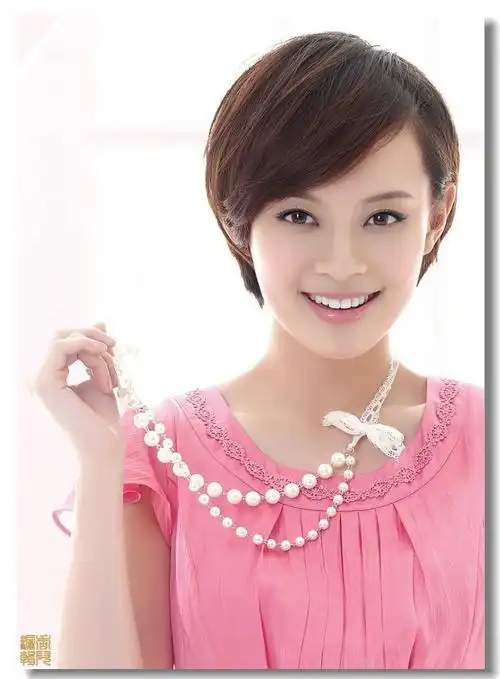 中国十大现代美女高清亮相【组图】 - 港港の湾的日志 - 网易博客