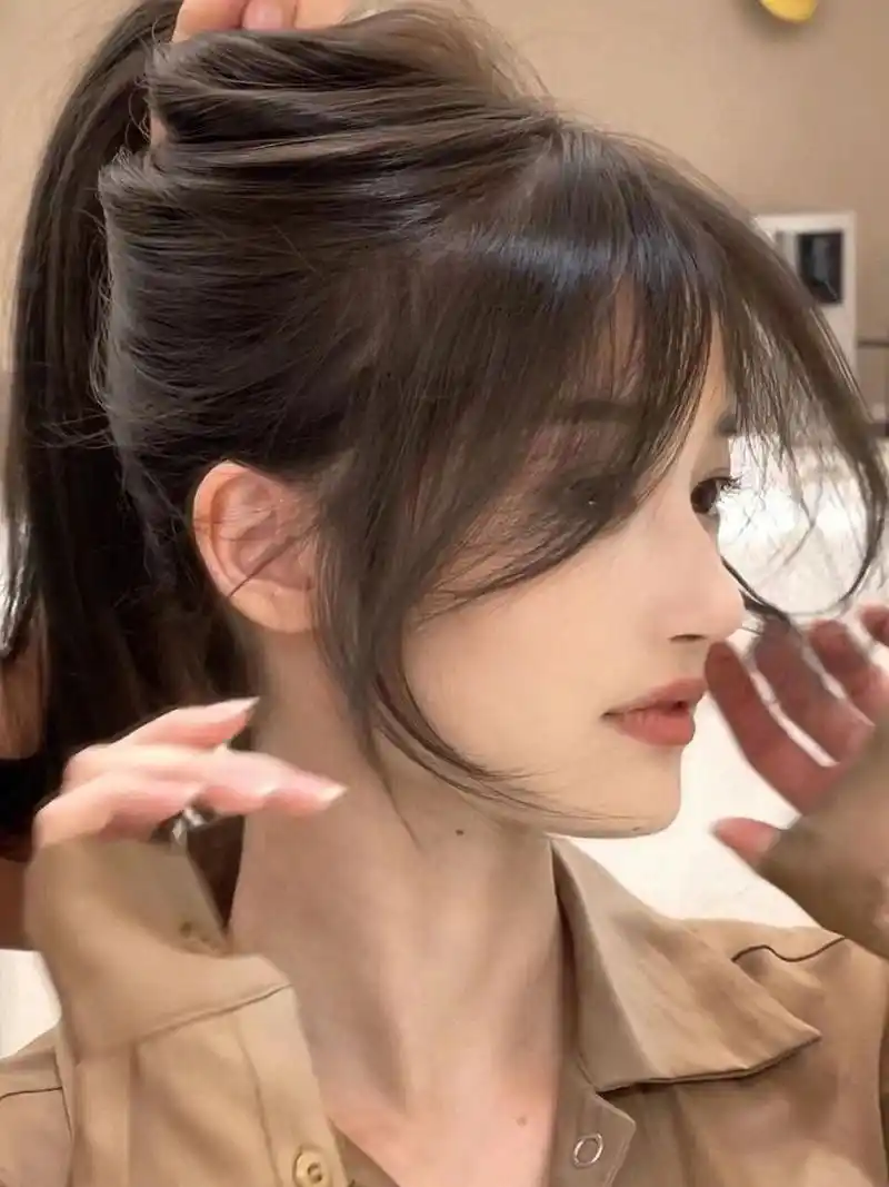 八字刘海 扎起来也好看78圆脸女生不能错过 八字刘海:主刘海长短