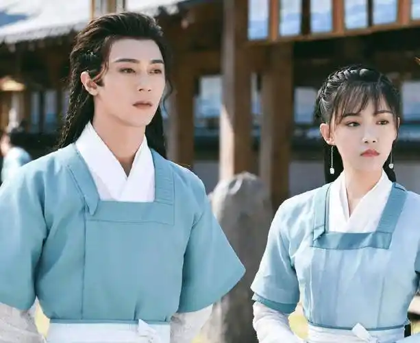 许凯古装新剧海报来袭搭档吴佳怡引人期待演员配置太养眼了