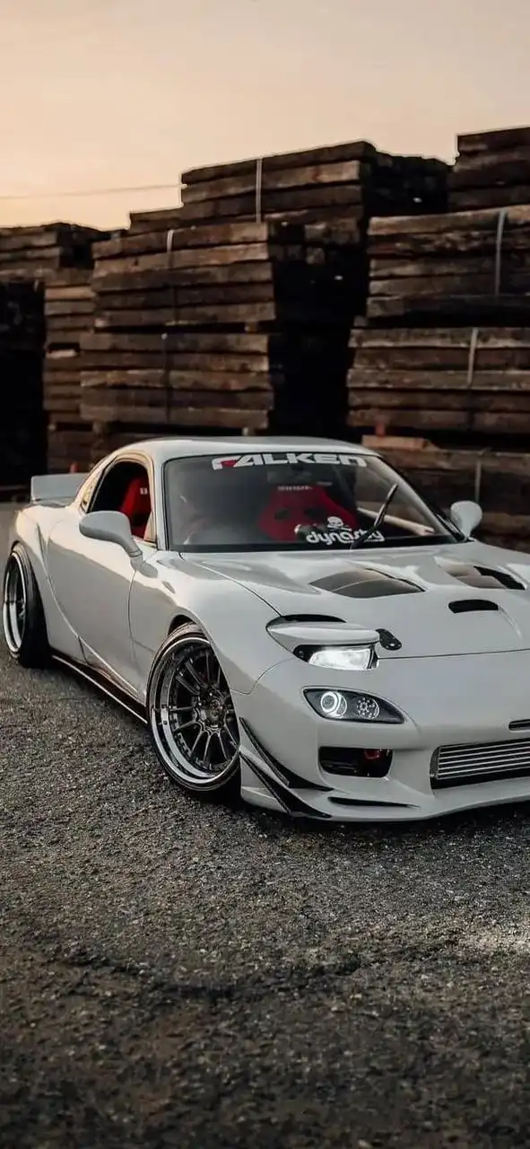 头文字d中 马自达 rx -7 fd3s, 这是高桥凉介弟弟 - 抖音