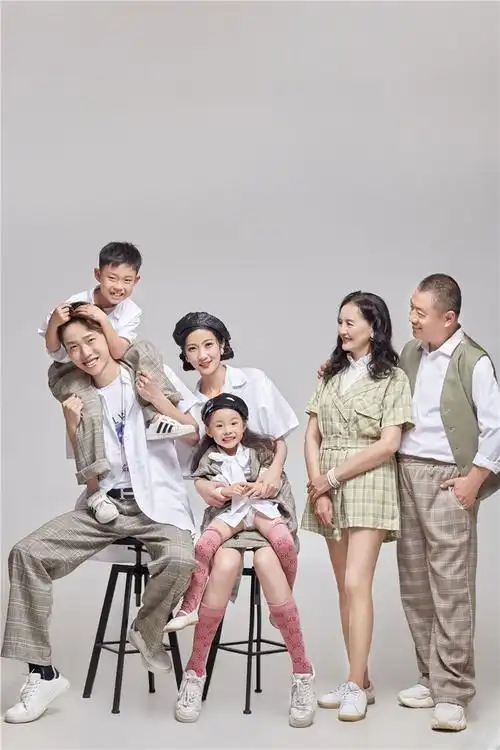 迪士尼(disney)亲子装儿童摄影服装一家六口全家福艺术拍照写真衣服 5