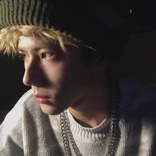 微信2020独一无二男生头像图片