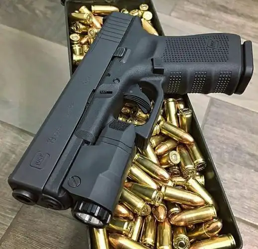 轻武器欣赏系列精美的手枪图片不要错过