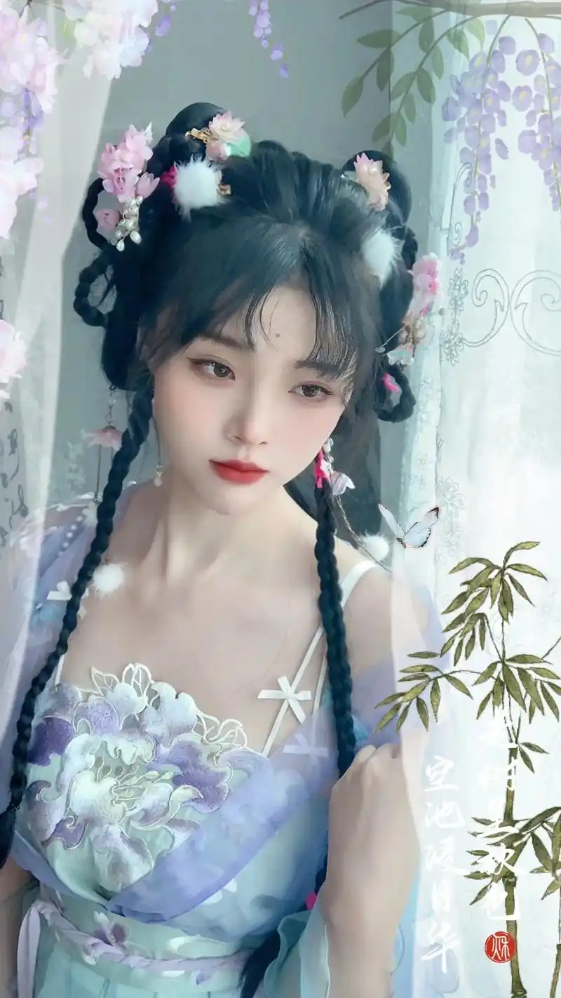 蓝紫色很清新耶#唯美古风 #汉服小仙女 #国风服饰有多美 - 抖音