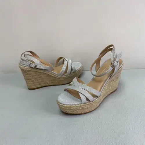 hotwind热风撤柜断码清仓女鞋露趾韩版麻绳10cm一字带凉鞋