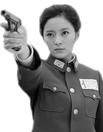 王媛可军装造型