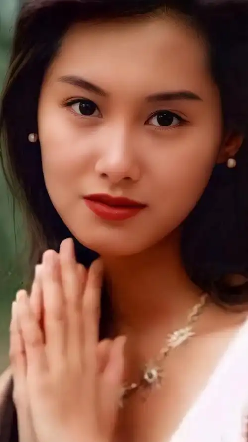 巅峰时期的朱茵,真的有传闻中的美吗