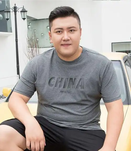 男装加肥加大胖子男士短袖t恤宽松衣服潮流肥佬体恤上衣白色l110130斤