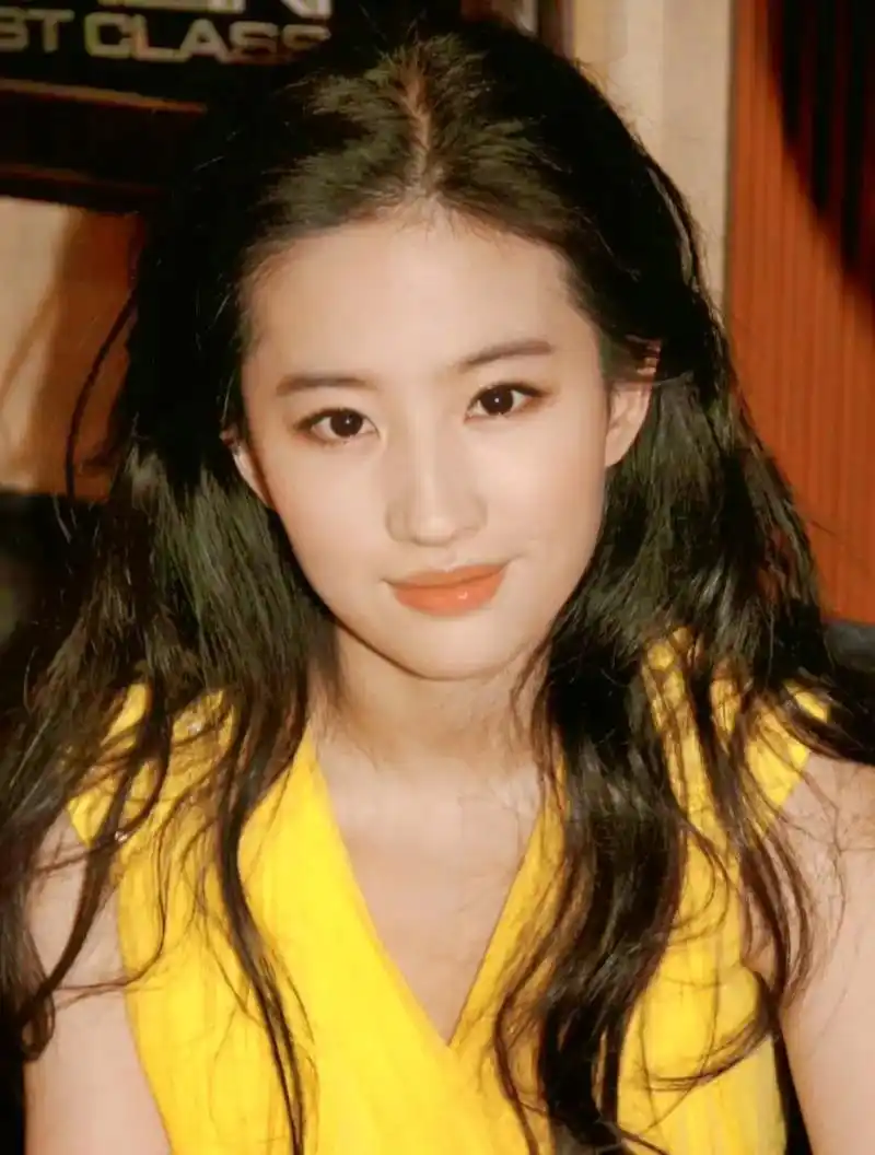 人类美貌巅峰.#刘亦菲 #美出高级感 #这谁顶得住啊 #仙女 - 抖音