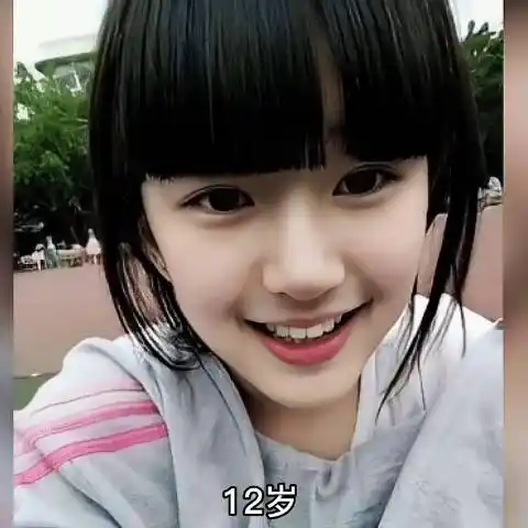 赵露思小时候好可爱