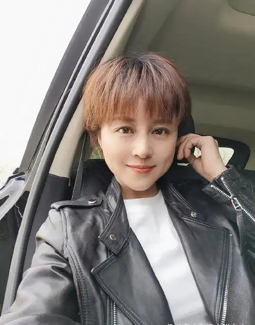 绝密使命主演刘芳毓曾是央视美女主持被谣传困扰多年