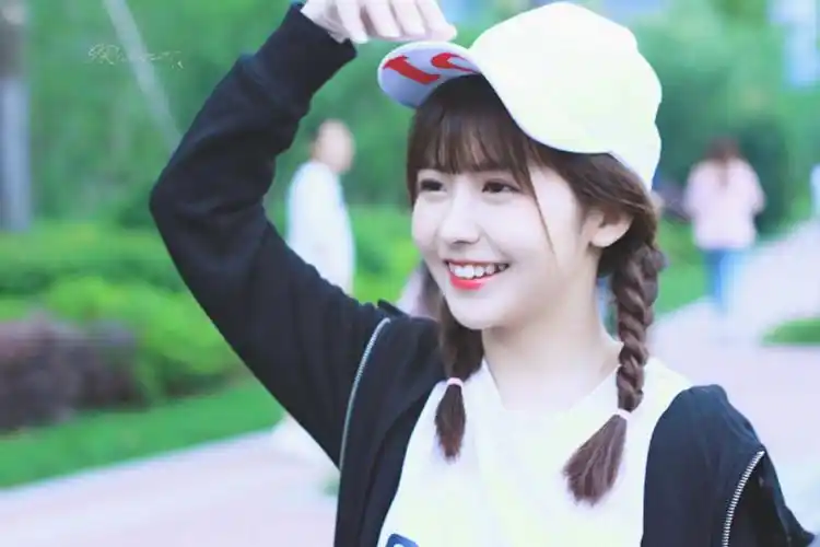 赖美云 赖小七 - 堆糖,美图壁纸兴趣社区