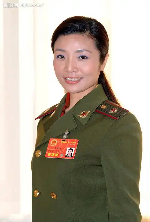 军旅歌唱家—李丹阳