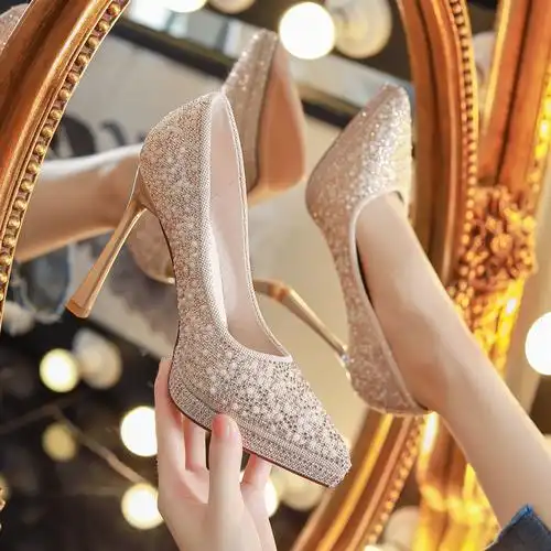 婚鞋 水晶秀禾婚纱两穿2022年新款新娘鞋法式名媛晚礼服高跟鞋热