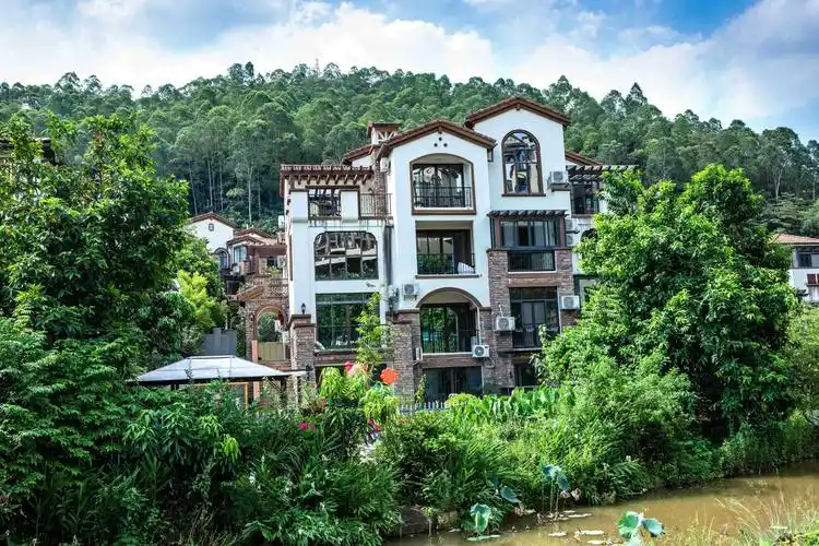 f2401-惠州南昆山富力养生谷9房17床温泉别墅