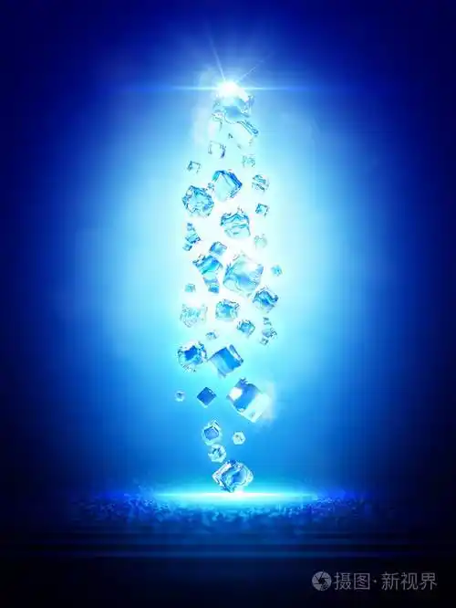 美丽的蓝色背景用冰和水