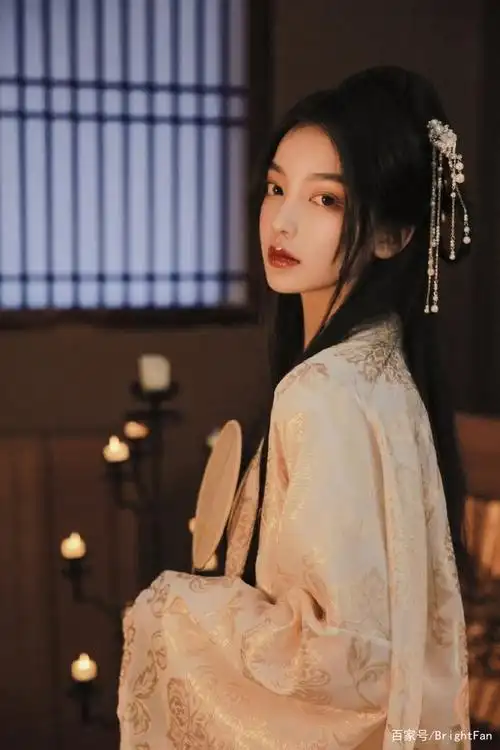 性感古风美女仙气唯美写真图片