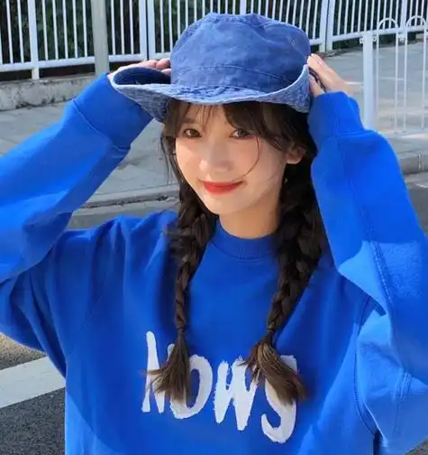 求一些淡蓝色背景的女 —— ■主要表现qq头像女生蓝色系青春.