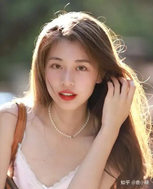 鹿小糖的美女推送第1期爱笑的女孩子都很可爱