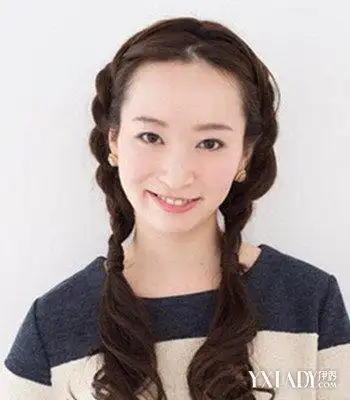 扎两条辫子的发型图解 轻松打造乖巧女生