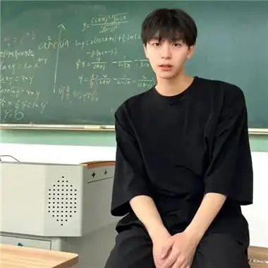 气质高冷有魅力的男头 最新版高颜值帅气的优质男头_男生头像_美头网