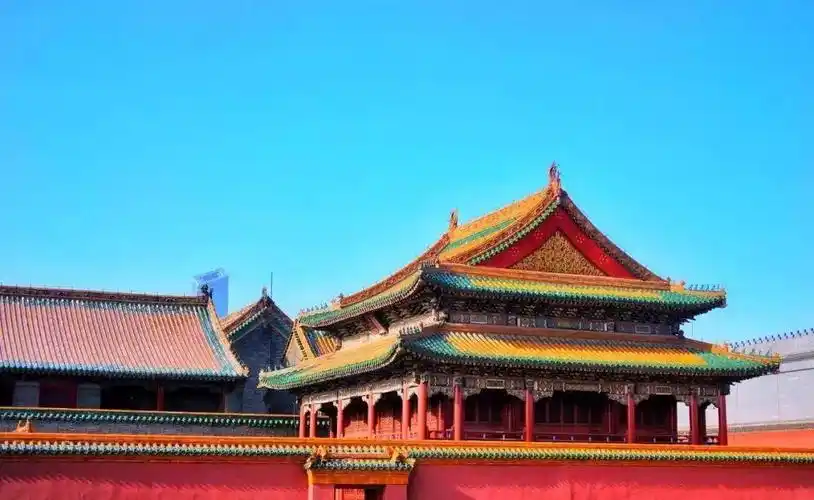中国仅存的两大皇家宫殿建筑群之一,承袭了古代建筑传统文化