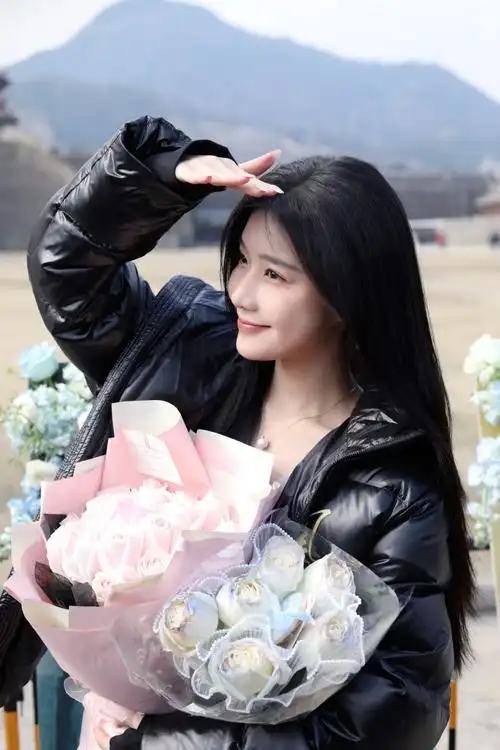 陈意涵凤凰台上