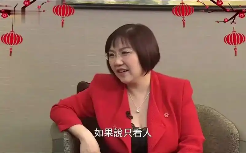 活动作品如何选择朋友对象麦玲玲分析面相特点