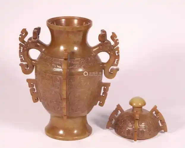 6868lot025968西周玉出戟瓶