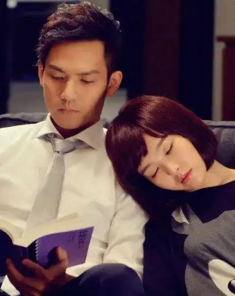 唐嫣直言女演员喜欢和钟汉良拍吻戏原来李小冉没说谎