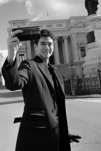 彭于晏vivo手机自拍