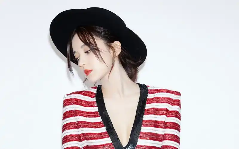 古力娜扎清新性感图片桌面壁纸