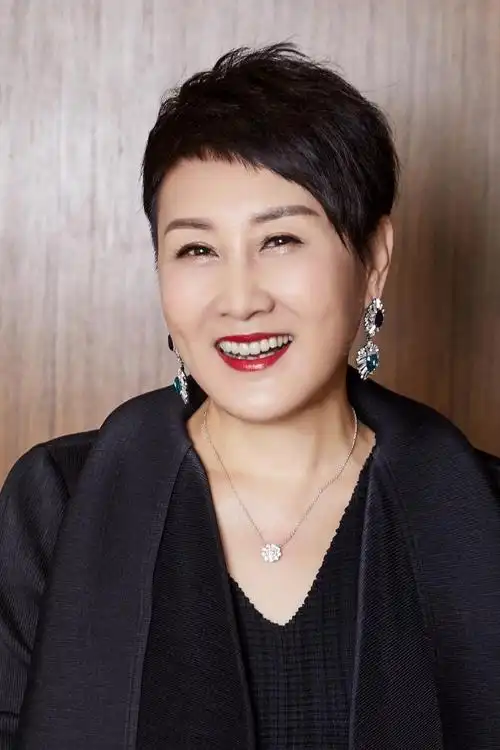 人狠话不多完美关系里凯丽这两米八的气场哪来的