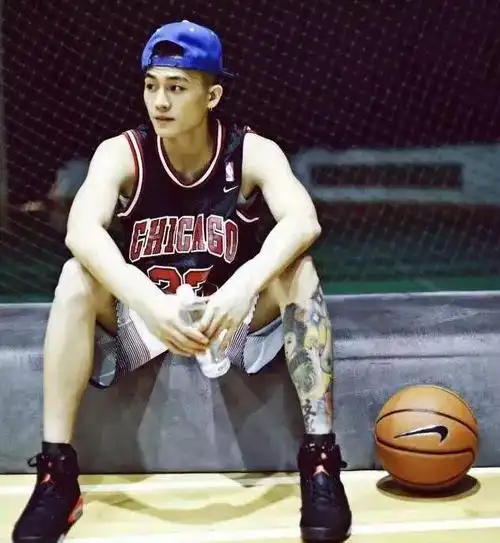 欧豪有多痞帅:霸屏各大院线90后(8)