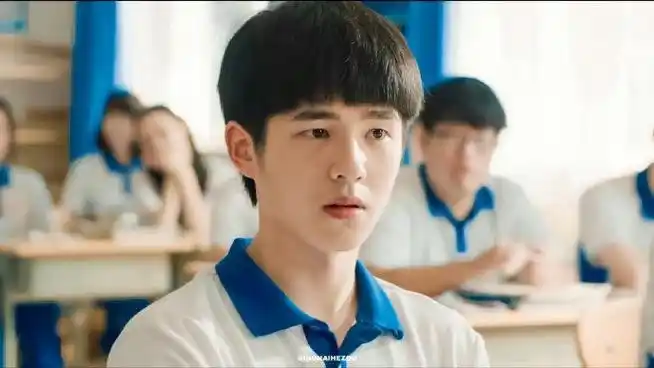 校服刘源永远的少年感之神|刘昊然|余淮_新浪新闻