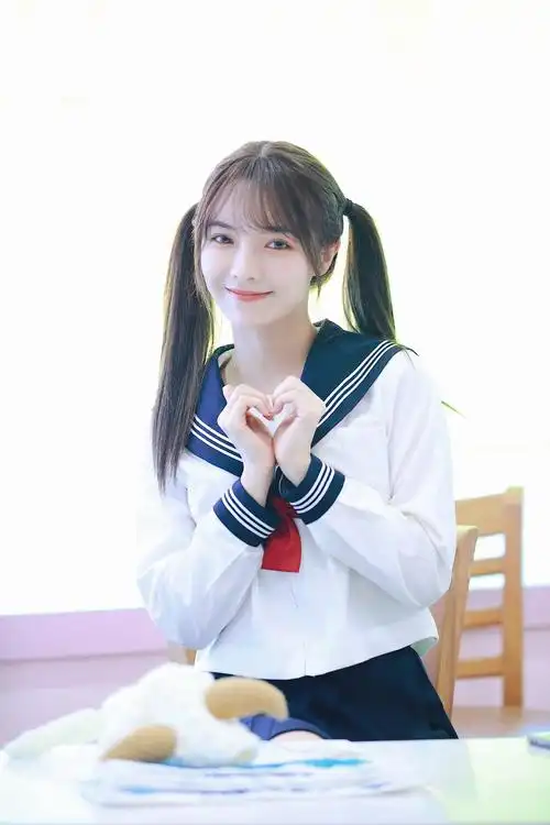 安利一只可盐可甜的小绵羊——snh48许杨玉琢点.