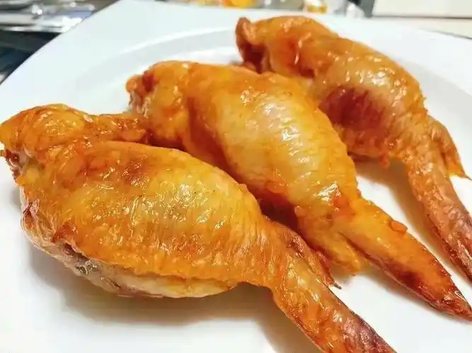 奥尔良鸡翅包饭