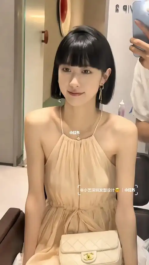 7878斩男发型超a齐肩一刀切短发免打理发型