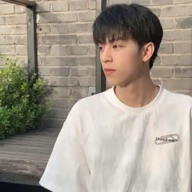 帅气迷人的男生头像高清成熟超酷的超好看男头