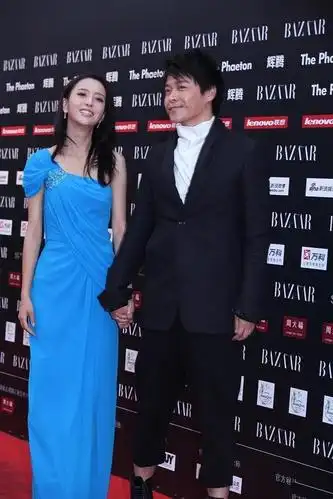 时尚迪科佟丽娅夫唱妇随陈思诚穿衣过于随意英伦风被弄得邋遢太土味