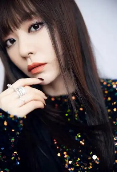 张靓颖亮片衫性感写真图片78