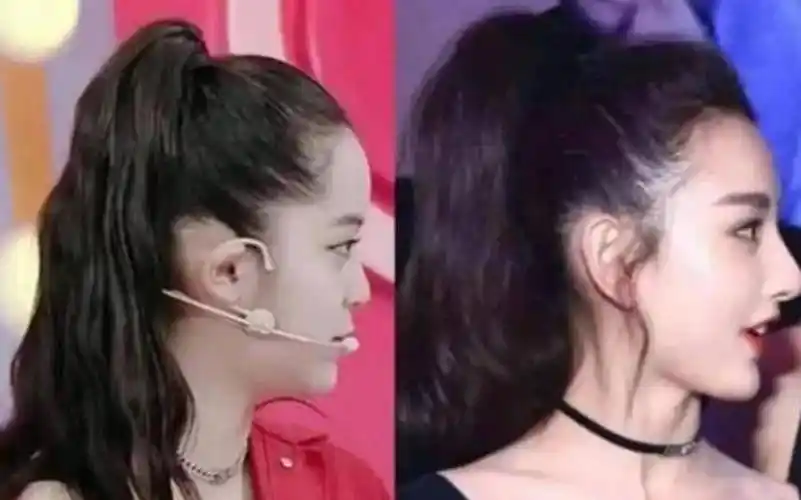 当她和拉雷纳展示相同的侧脸时,很明显欧阳娜娜的脸有些凹陷,鼻子扁平