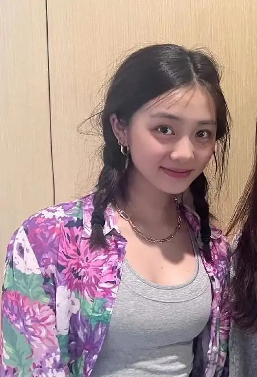 黄忆慈合集#娱乐#其实大概多多也不快乐吧