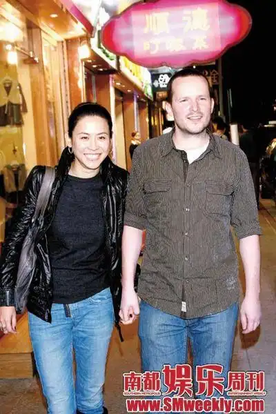 娱乐标准恋爱教程 宣萱:交外国男友更安全